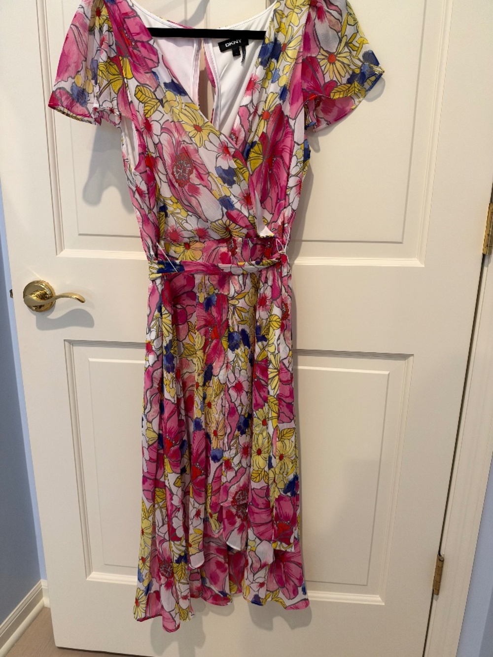 DKNY Colorful Floral Flutter Sleeve Dress | Size 14